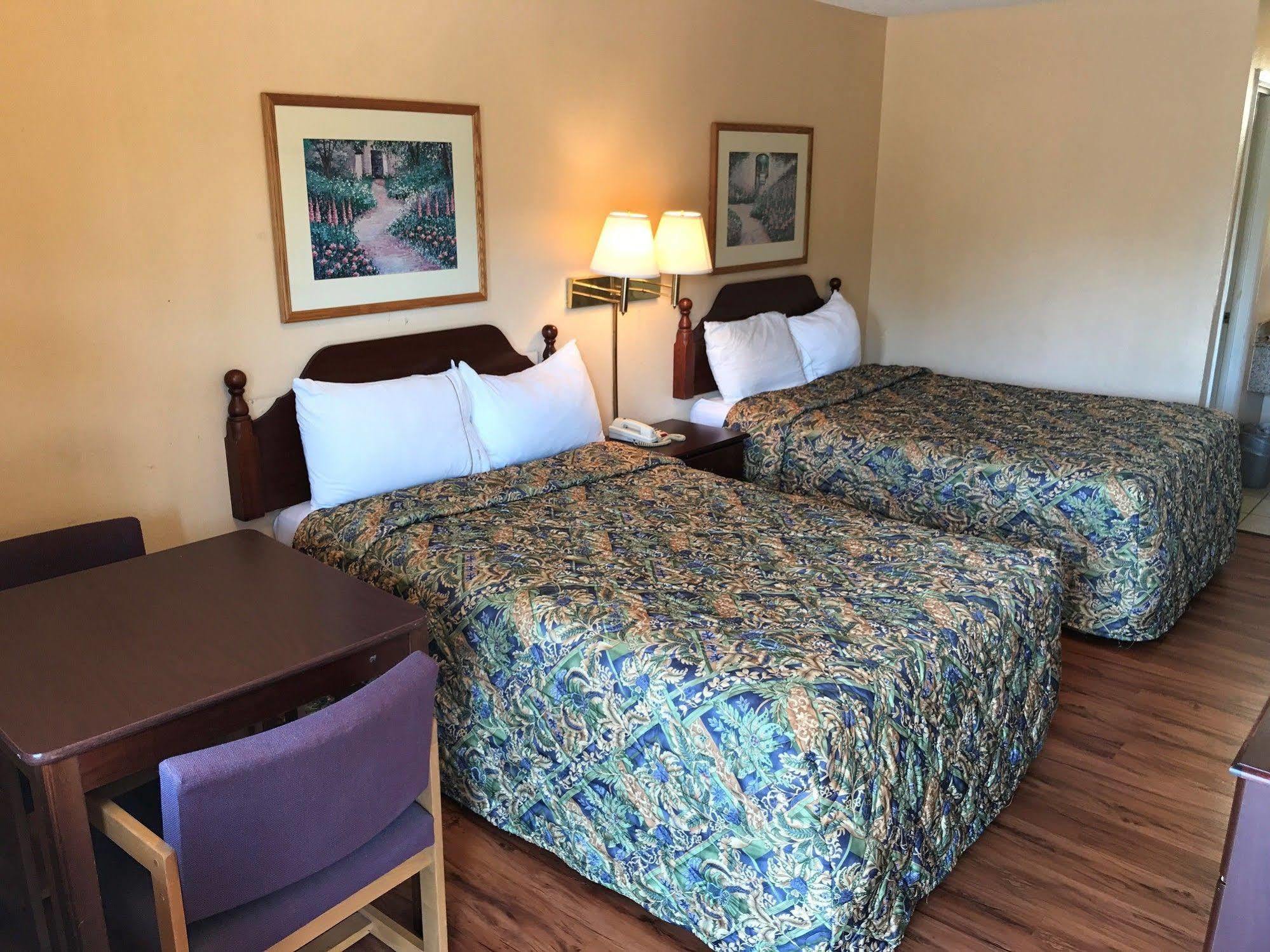 Motor Inns Of America Madisonville Esterno foto